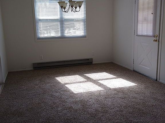 4th image of 41 Maine Ave #A
