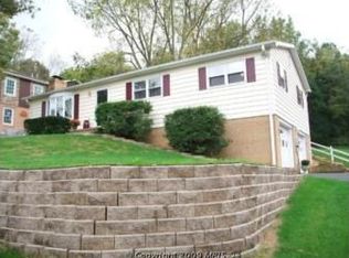 201 Echo Dr, Chambersburg, PA