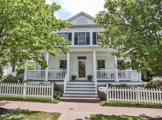 25 Founders Grn, Pittsford, NY 14534