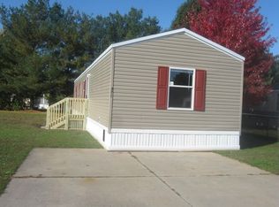 98 Roxbury Park, Goshen, IN 46526