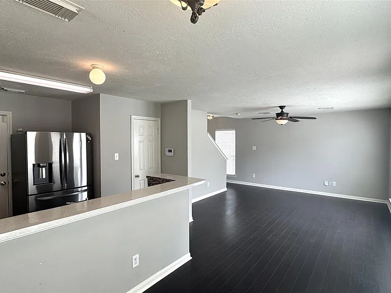 4243 Daisy Meadow Dr — Photo 5