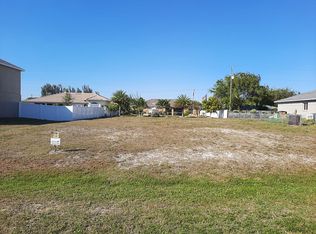 1151 SW 40th Ter, Cape Coral, FL 33914