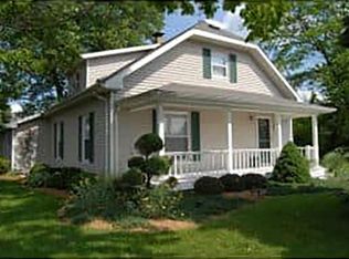 216 Bielby Rd, Lawrenceburg, IN 47025