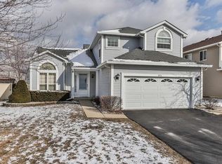 846 Tallgrass Dr, Bartlett, IL 60103