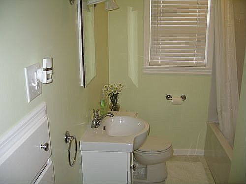 full bath
