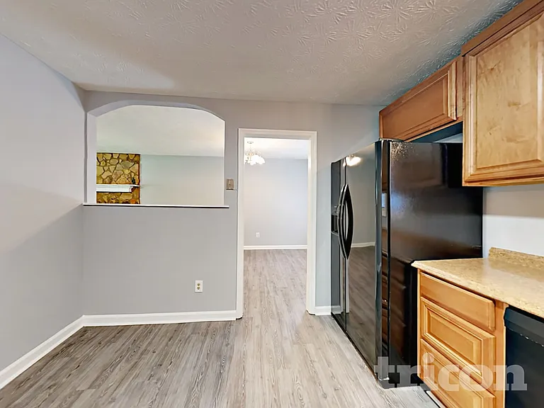 3680 Ashley Woods Dr — Photo 4