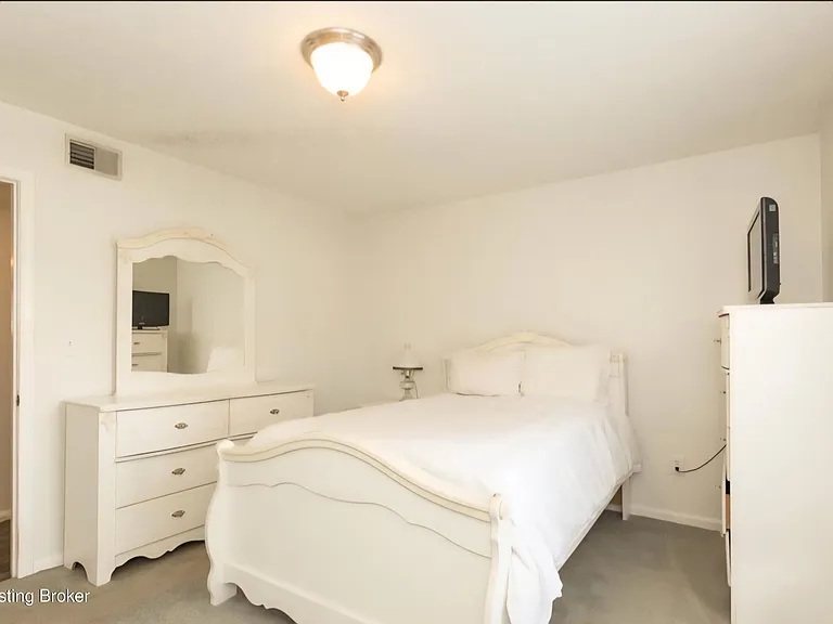 1259 Westlynne Way #4 — Photo 12