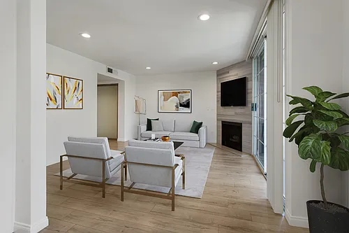 1601 Selby Ave #305 Photo 1