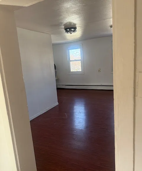 47 W Railroad Ave #1 — Photo 5