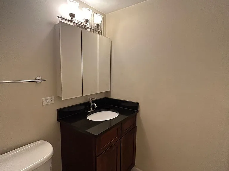 4180 Marine Terrace Apartments — Photo 131