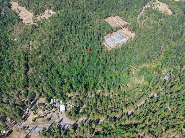 Pleasant Creek Rd, Rogue River, OR 97537