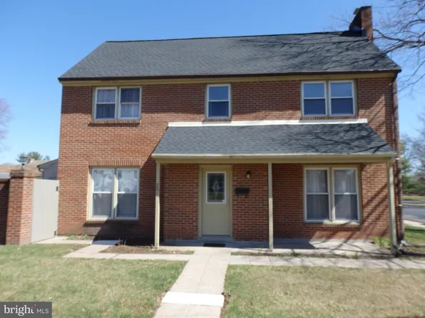 201 Lancaster Ct, Quakertown, PA 18951