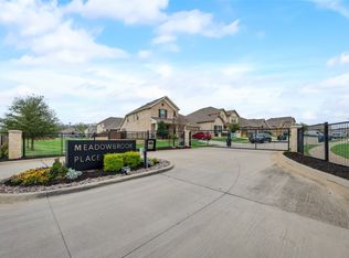 2008 Augustus Dr, Fort Worth, TX 76120