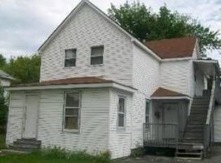 335 S Jackson St, Waukegan, IL 60085
