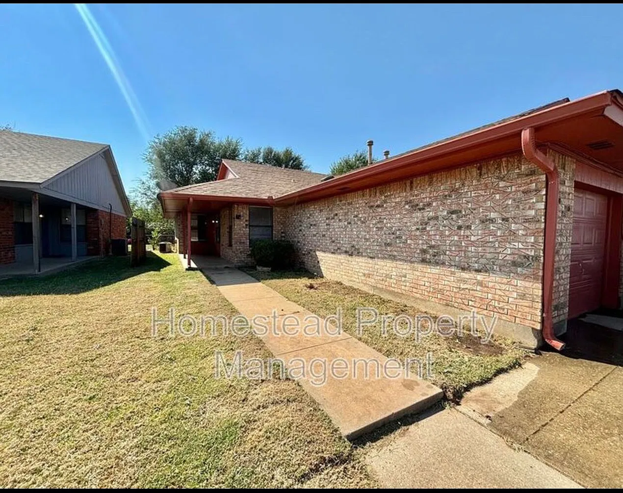 2 bed, 970 sqft, $1,100 — Photo 1