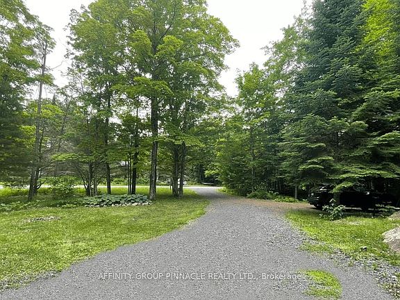 4th image of 96 Pinewood Rd