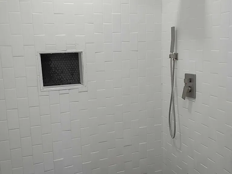 19 Carlisle Ave #2 — Photo 13