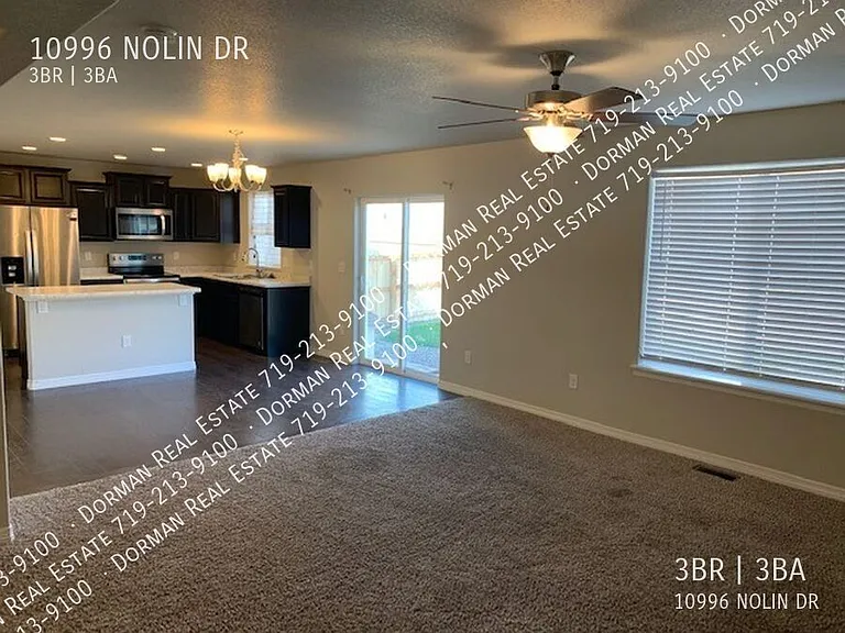 10996 Nolin Dr — Photo 3