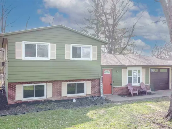 1809 Valley Dr, Richmond, IN 47374