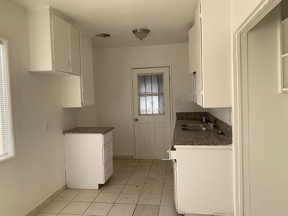 3rd image of 1111 E Nocta St APT A