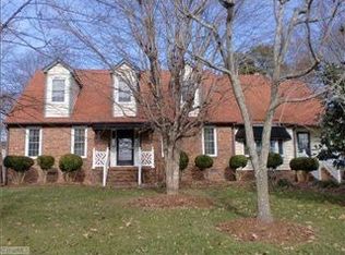 4408 Oak Hollow Dr, High Point, NC 27265
