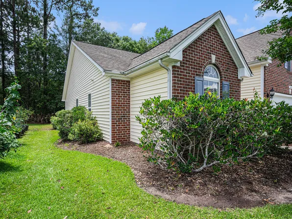 364 Vesta Dr, Myrtle Beach, SC 29579