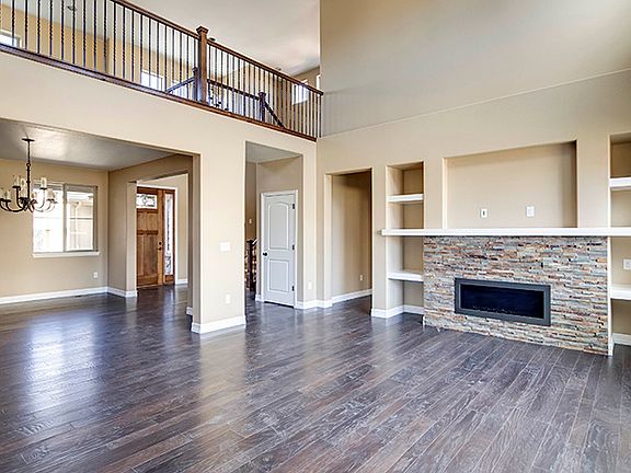 Family Living Entry Loft 1