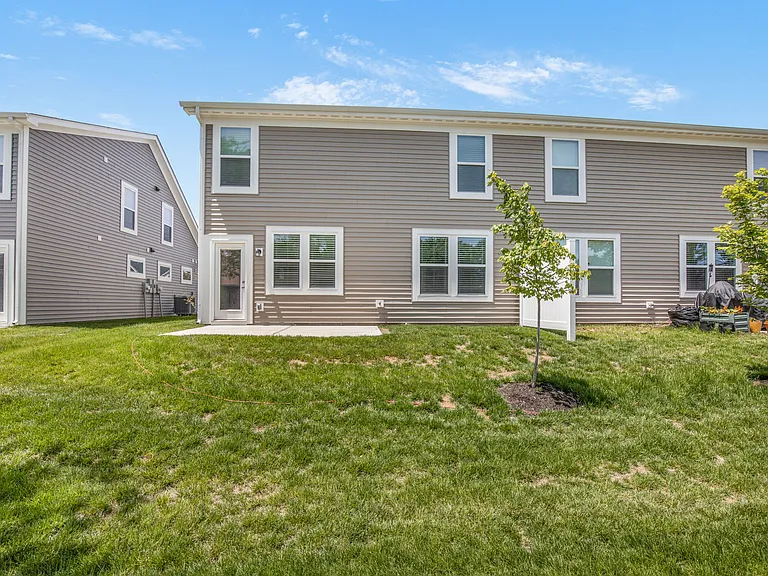 6029 Bluecrest Dr — Photo 66