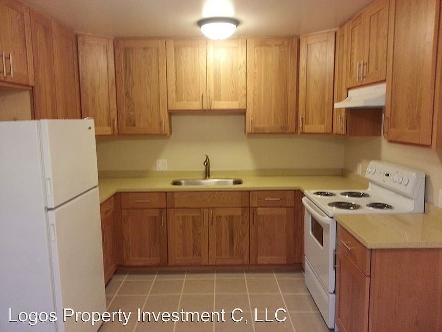 2nd image of 483 Mariposa Ave APT 4