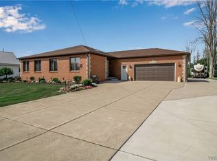 6750 Townline Rd, North Tonawanda, NY 14120