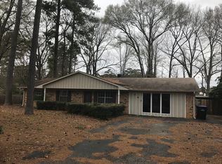 201 E Hoyt Dr, Longview, TX 75601