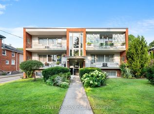 149 Geneva St #8, Saint Catharines, ON L2R 4N7