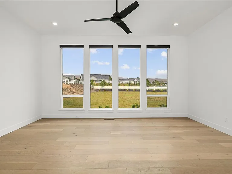 7786 W Diamond Lake Dr — Photo 29