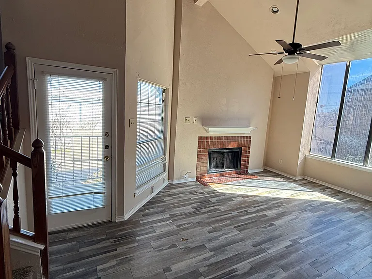 4719 N Galloway Ave #201 — Photo 1
