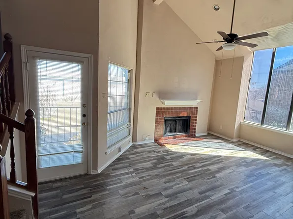 4719 N Galloway Ave APT 201, Mesquite, TX 75150
