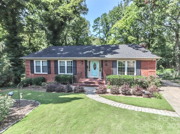 3311 Tyrone Dr, Charlotte, NC 28215