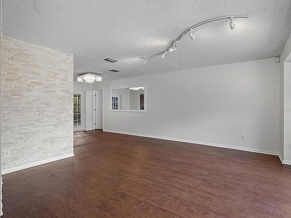 5th image of 28710 TWINBROOK LANE
