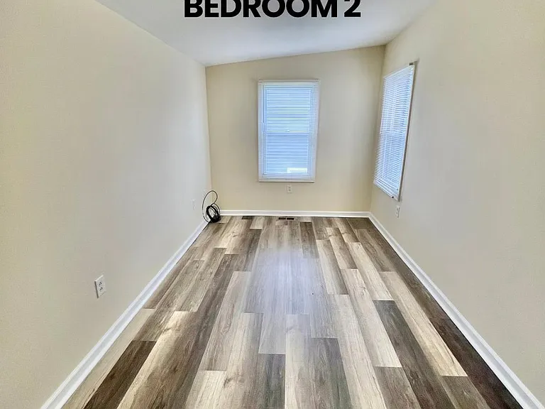 304 Dorrance St #B — Photo 9