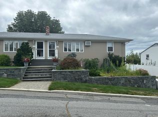 178 Bracken St, Cranston, RI 02920