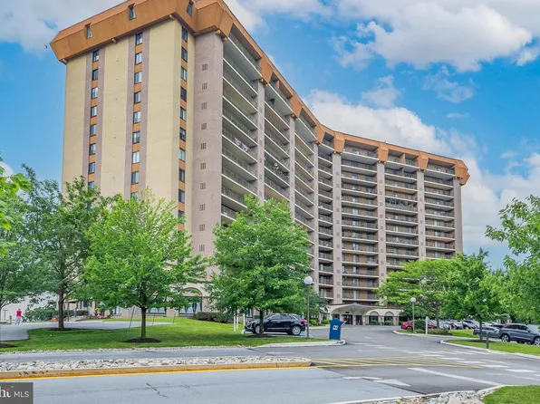 11006 Valley Forge Cir #1006, King Of Prussia, PA 19406