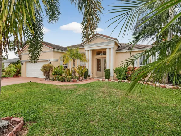 544 SW Lake Manatee Way, Port St Lucie, FL 34986