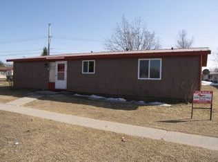 21 Forest Lodge Rd, Kincheloe, MI 49788