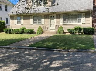 80 Clematis St, Providence, RI 02909