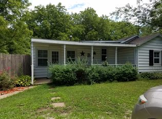 3424 Greenhill Rd, Decatur, IL 62521