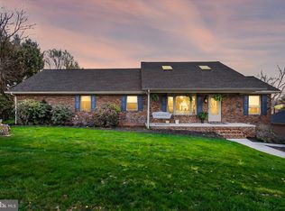 299 Hobart Rd, Hanover, PA 17331