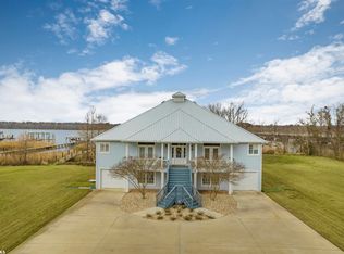 42369 Bayou Rd, Bay Minette, AL 36507