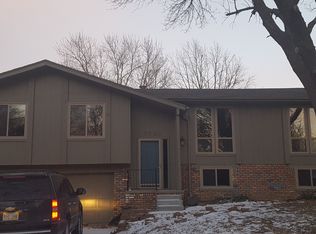 5523 S 152nd St, Omaha, NE 68137