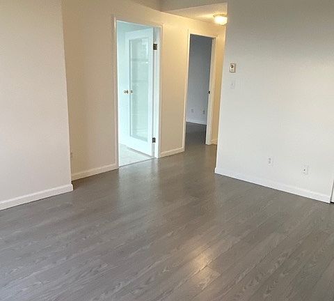 3rd image of 1268 Broadway W #310