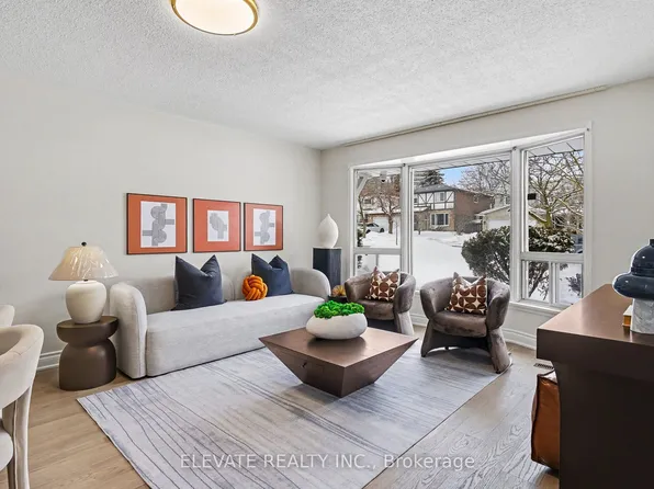 21 Whitehorn Cres, Toronto, ON M2J 3B1