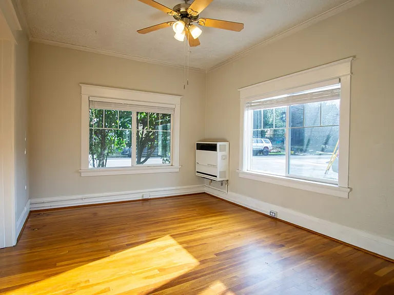 2943 SE Alder St #4 — Photo 10